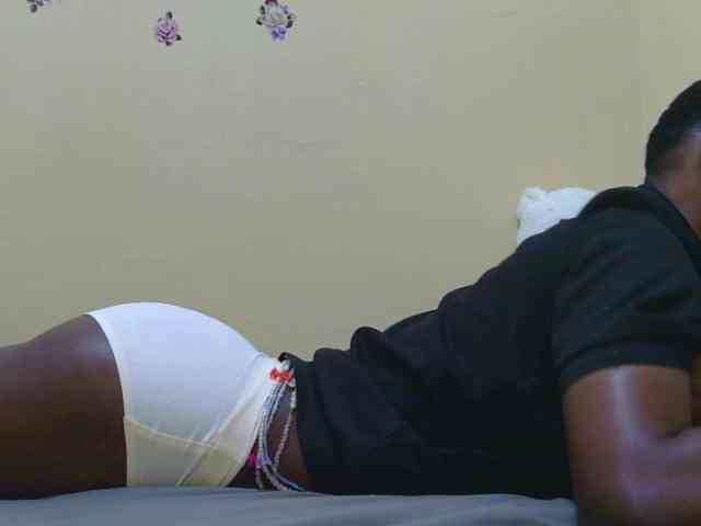 Naughtygirl3 webcam