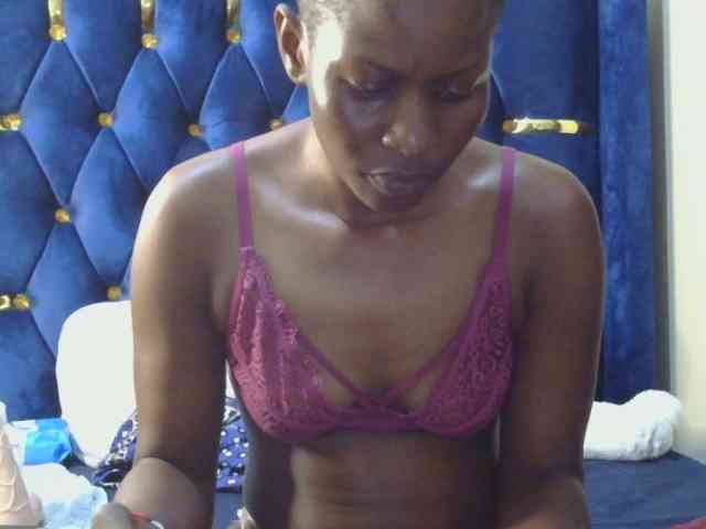 Naughtygirl3 webcam