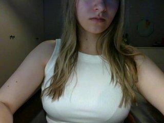 RosieJune Porn Show