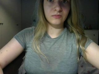 RosieJune Porn Show
