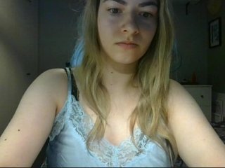RosieJune Porn Show