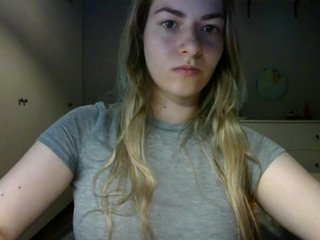 RosieJune Porn Show