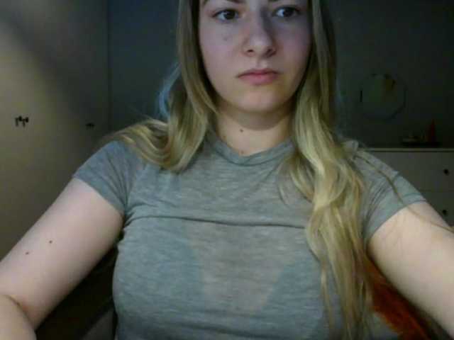 RosieJune live cam on BongaCams