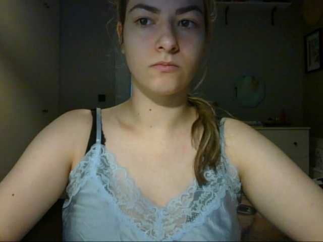 RosieJune live cam on BongaCams