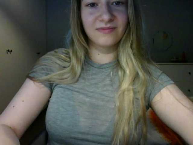 RosieJune live cam on BongaCams