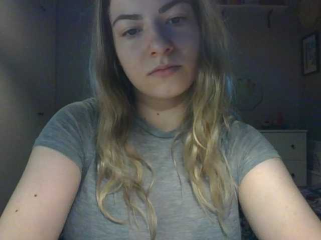 RosieJune live cam on BongaCams