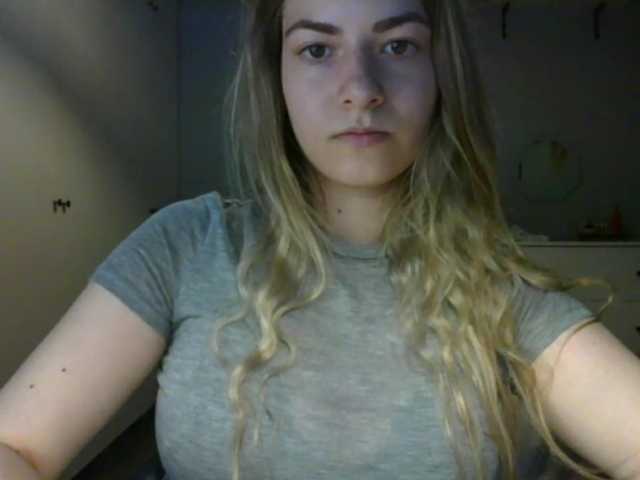 RosieJune live cam on BongaCams