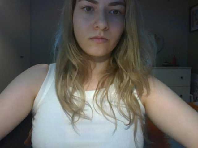 RosieJune live cam on BongaCams