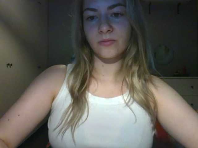 RosieJune live cam on BongaCams