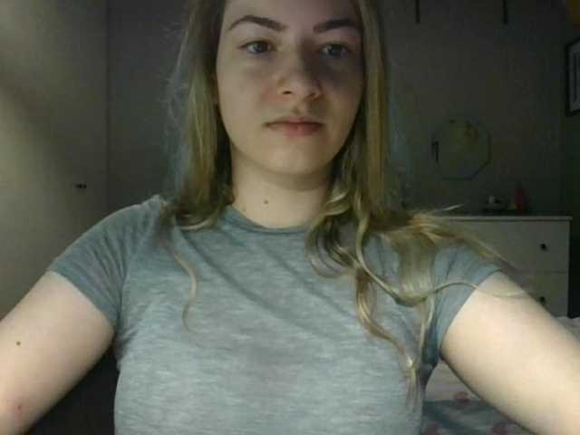 RosieJune live cam on BongaCams