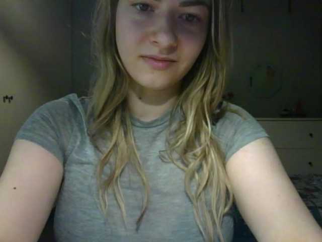 RosieJune live cam on BongaCams