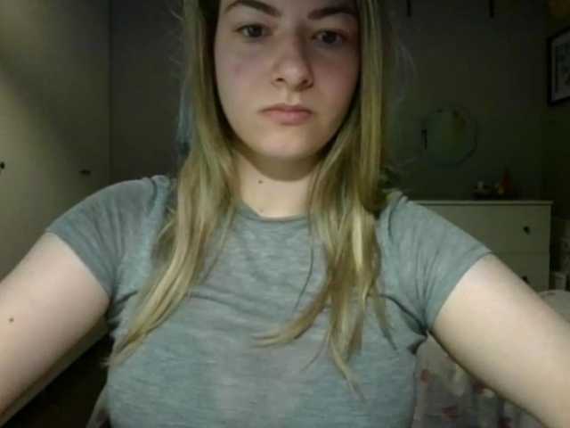 RosieJune live cam on BongaCams
