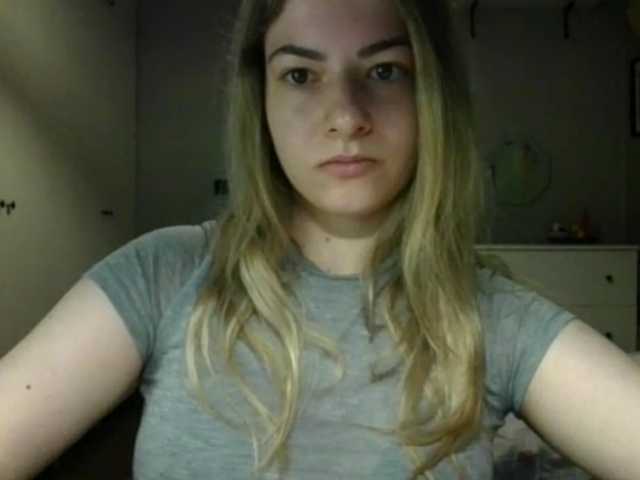 RosieJune live cam on BongaCams