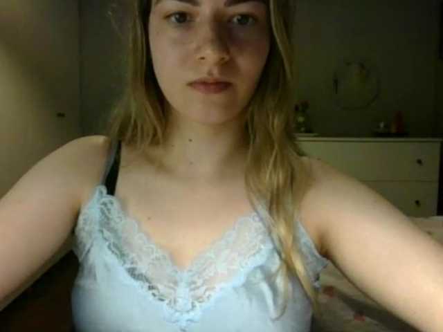 RosieJune live cam on BongaCams