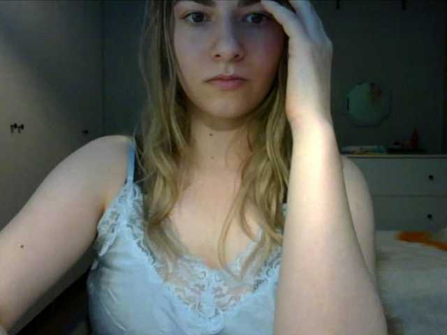 RosieJune live cam on BongaCams