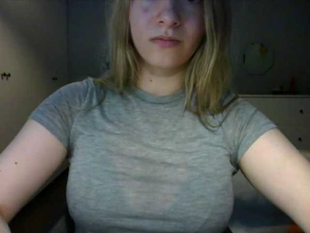 RosieJune live cam on BongaCams