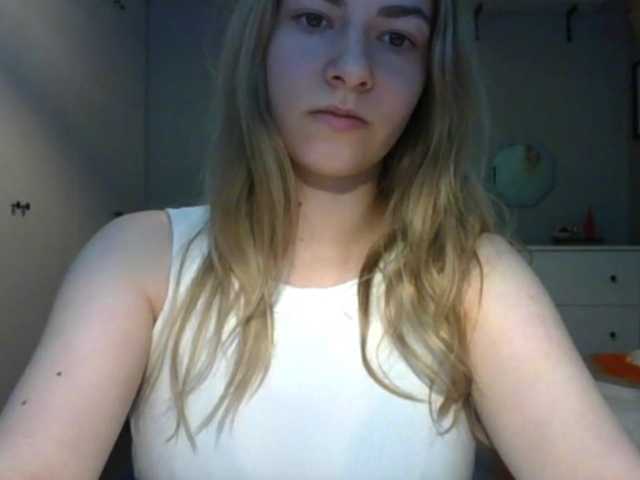 RosieJune live cam on BongaCams