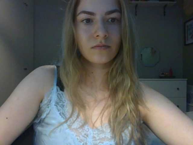RosieJune live cam on BongaCams