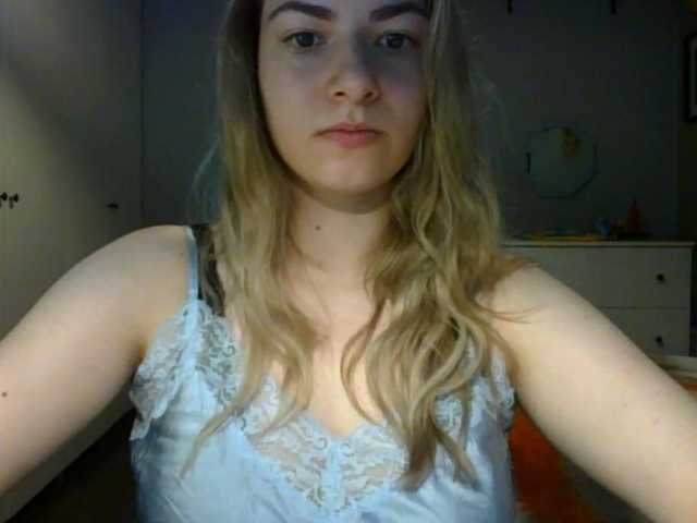 RosieJune live cam on BongaCams