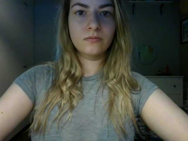 RosieJune live cam on BongaCams