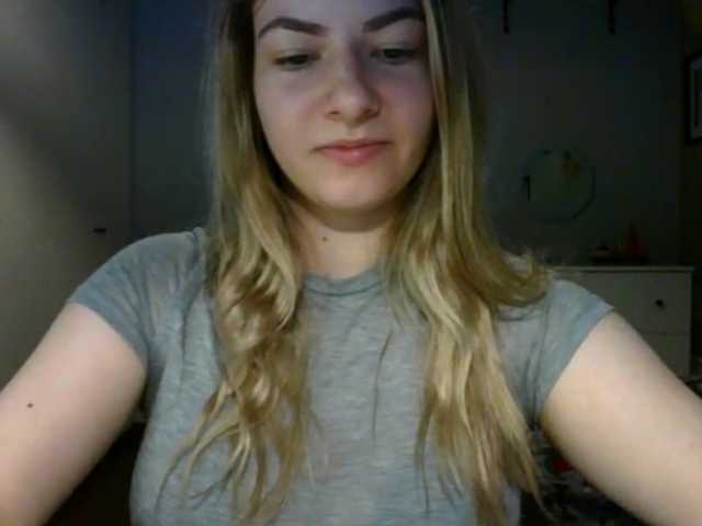 RosieJune live cam on BongaCams