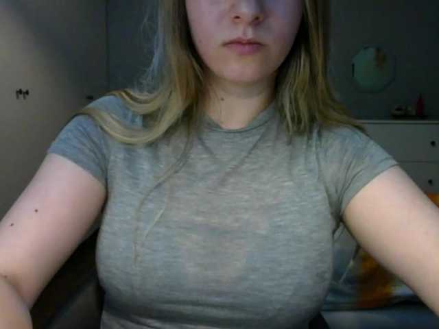 RosieJune live cam on BongaCams