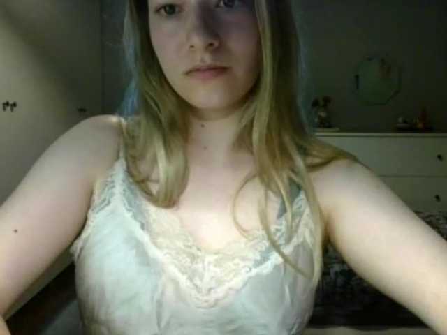 RosieJune live cam on BongaCams