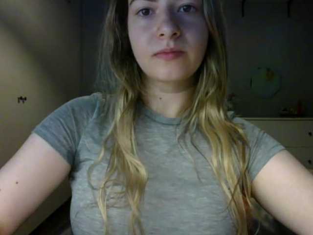 RosieJune live cam on BongaCams