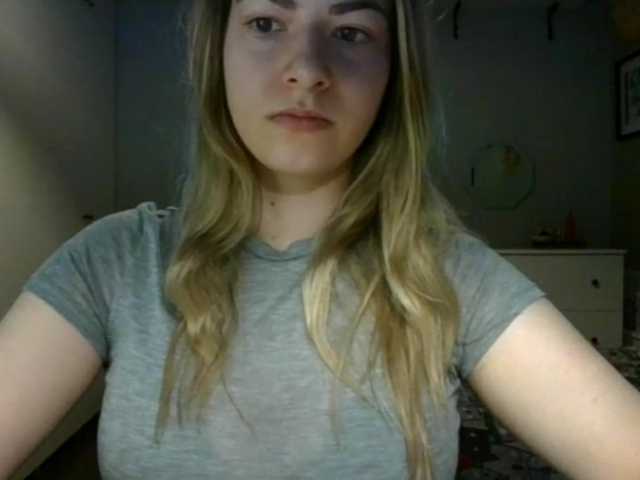 RosieJune live cam on BongaCams
