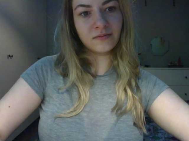RosieJune live cam on BongaCams