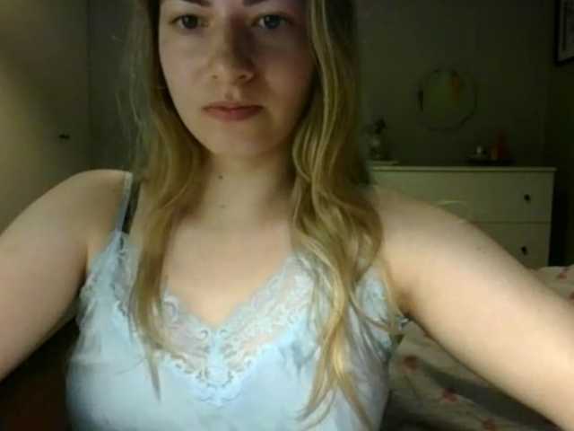 RosieJune live cam on BongaCams