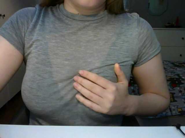 RosieJune live cam on BongaCams