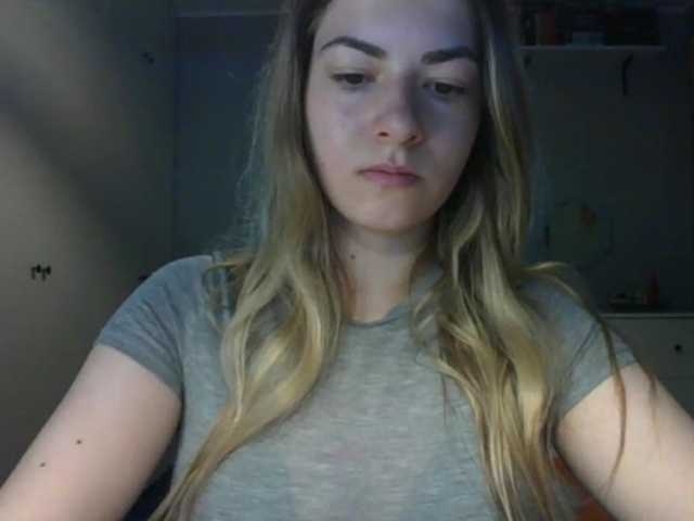 RosieJune live cam on BongaCams