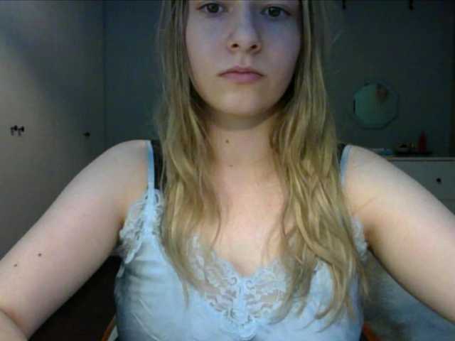 RosieJune live cam on BongaCams