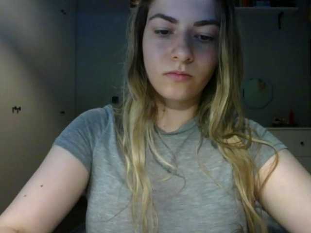 RosieJune live cam on BongaCams