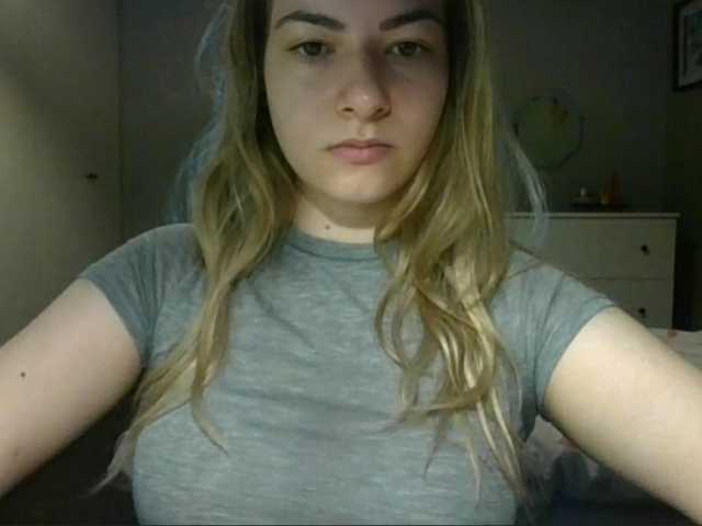 RosieJune live cam on BongaCams