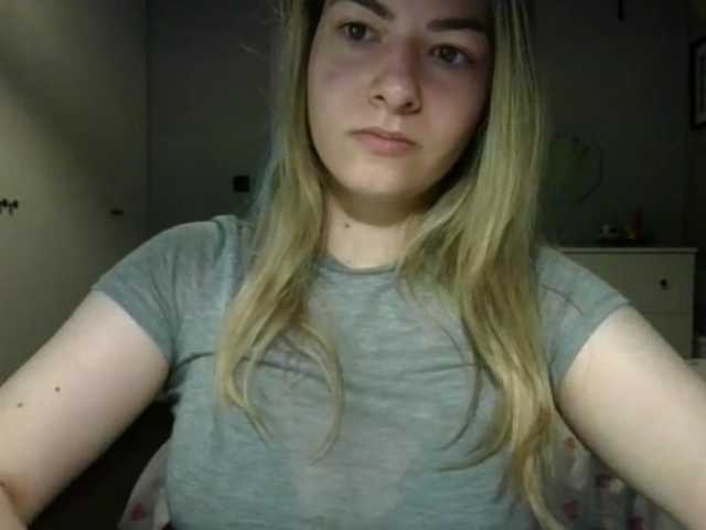 RosieJune live cam on BongaCams