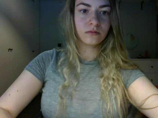RosieJune live cam on BongaCams