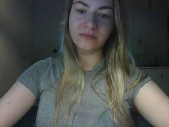 RosieJune live cam on BongaCams