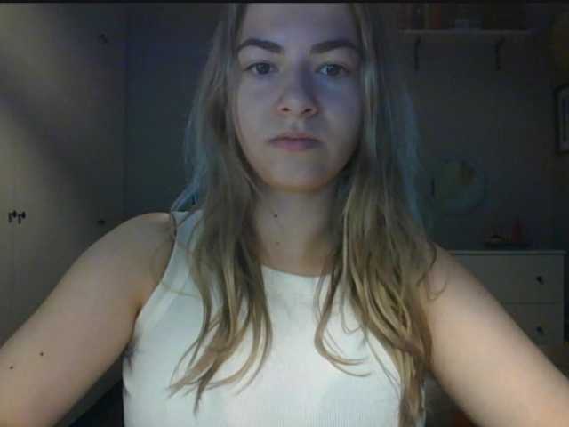 RosieJune live webcam show
