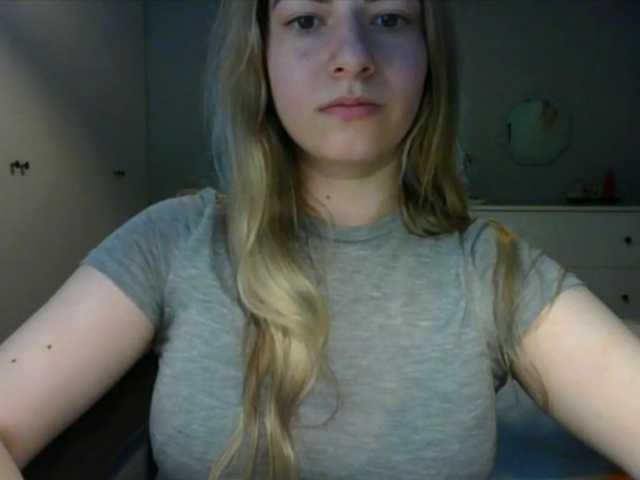 RosieJune live cam on BongaCams