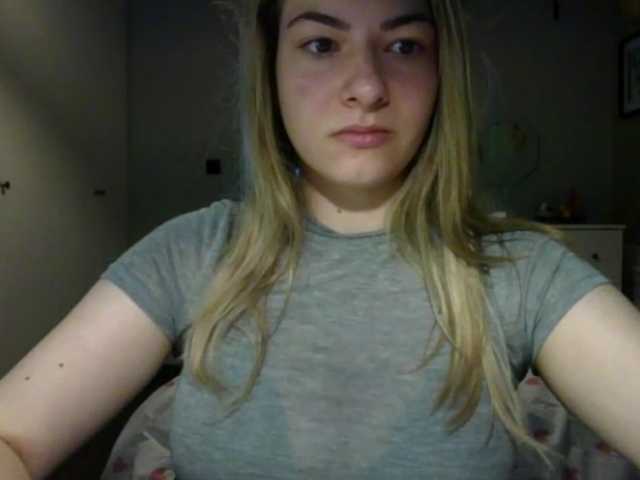 RosieJune live cam on BongaCams