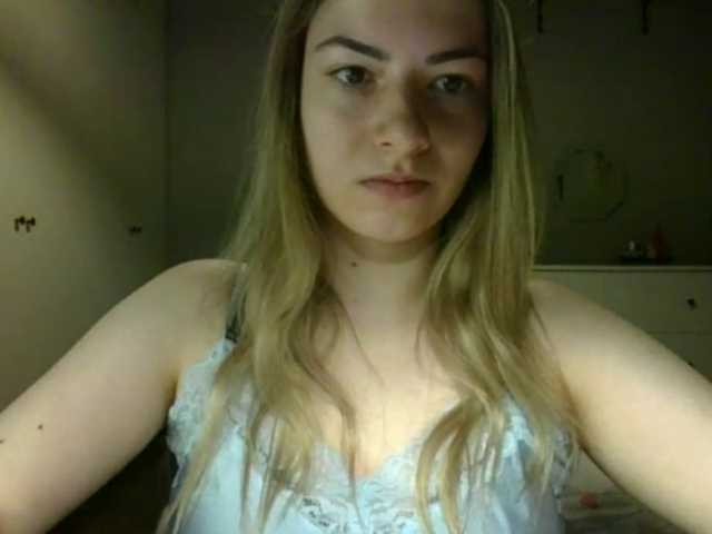 RosieJune live cam on BongaCams