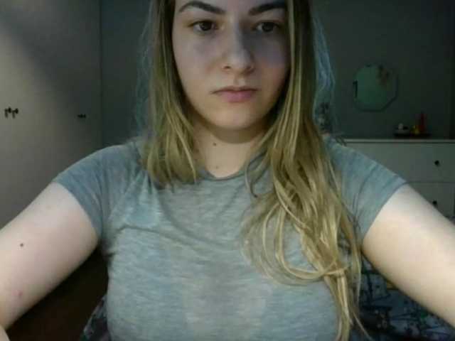 RosieJune live cam on BongaCams