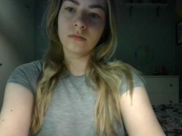 RosieJune live cam on BongaCams