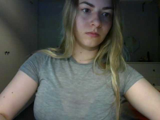 RosieJune live cam on BongaCams