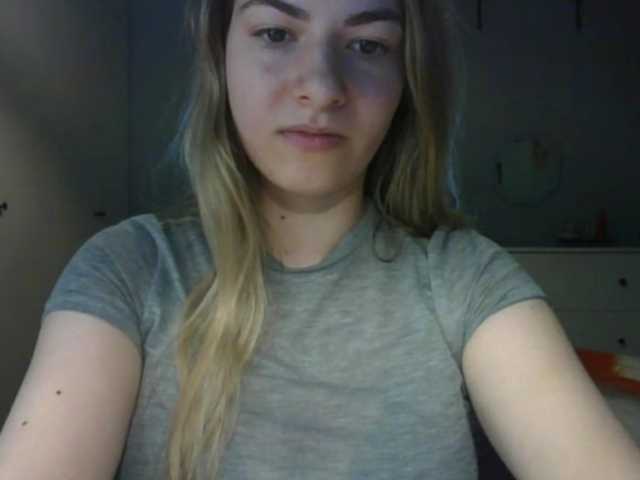 RosieJune live cam on BongaCams