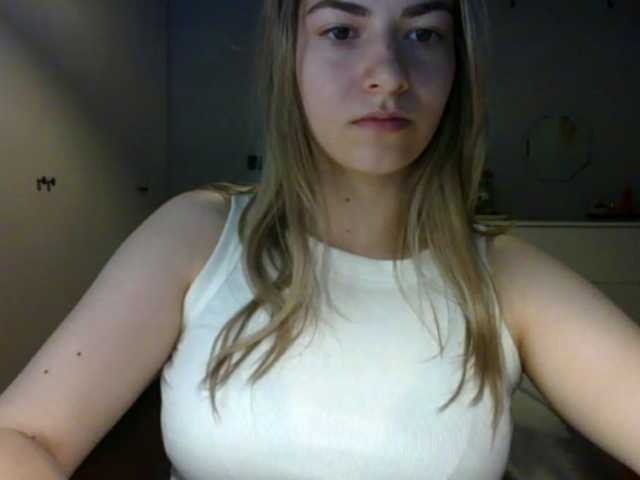 RosieJune live webcam show