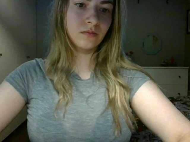 RosieJune live cam on BongaCams