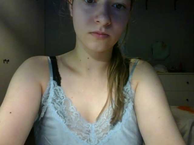 RosieJune live cam on BongaCams